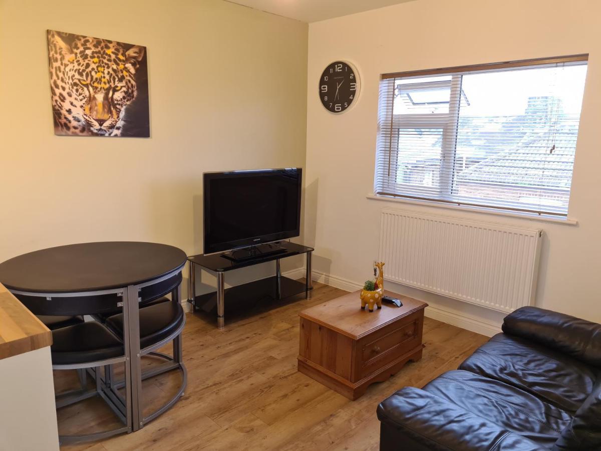 Yarmouth Apartments, Street Permit Parking, Close To Everything, Beach, Pier, Free Wifi Great Yarmouth Habitación foto