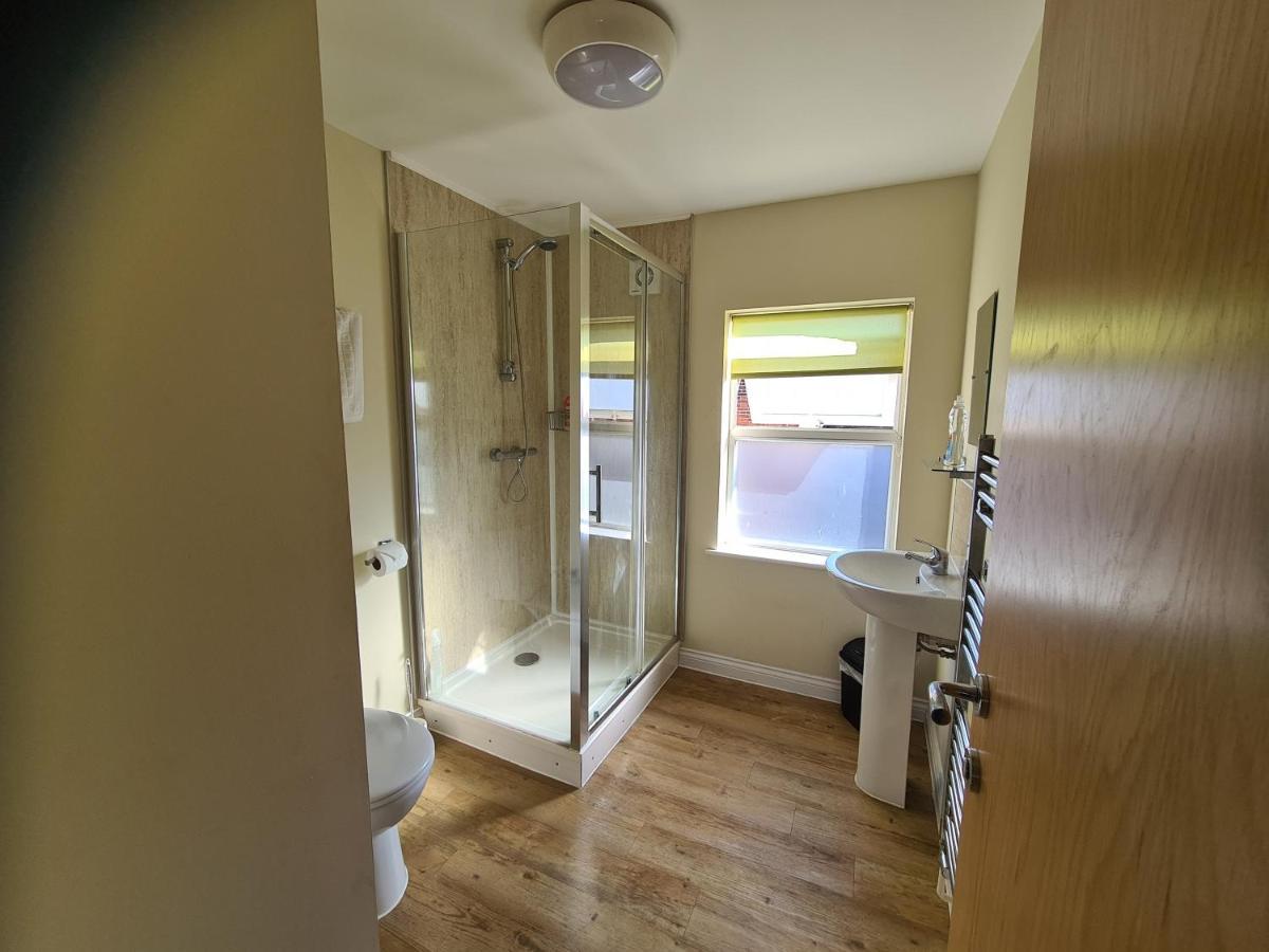 Yarmouth Apartments, Street Permit Parking, Close To Everything, Beach, Pier, Free Wifi Great Yarmouth Exterior foto