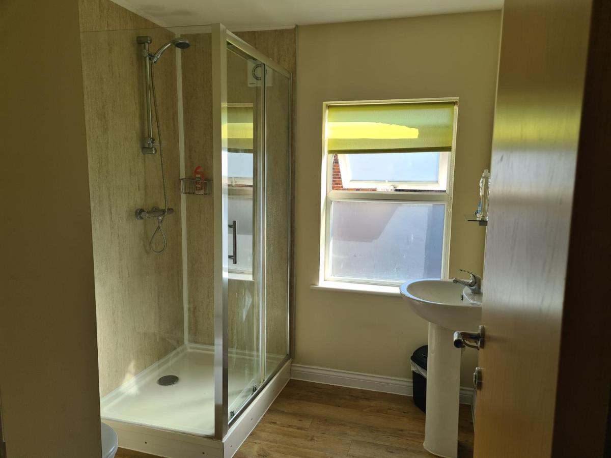 Yarmouth Apartments, Street Permit Parking, Close To Everything, Beach, Pier, Free Wifi Great Yarmouth Exterior foto